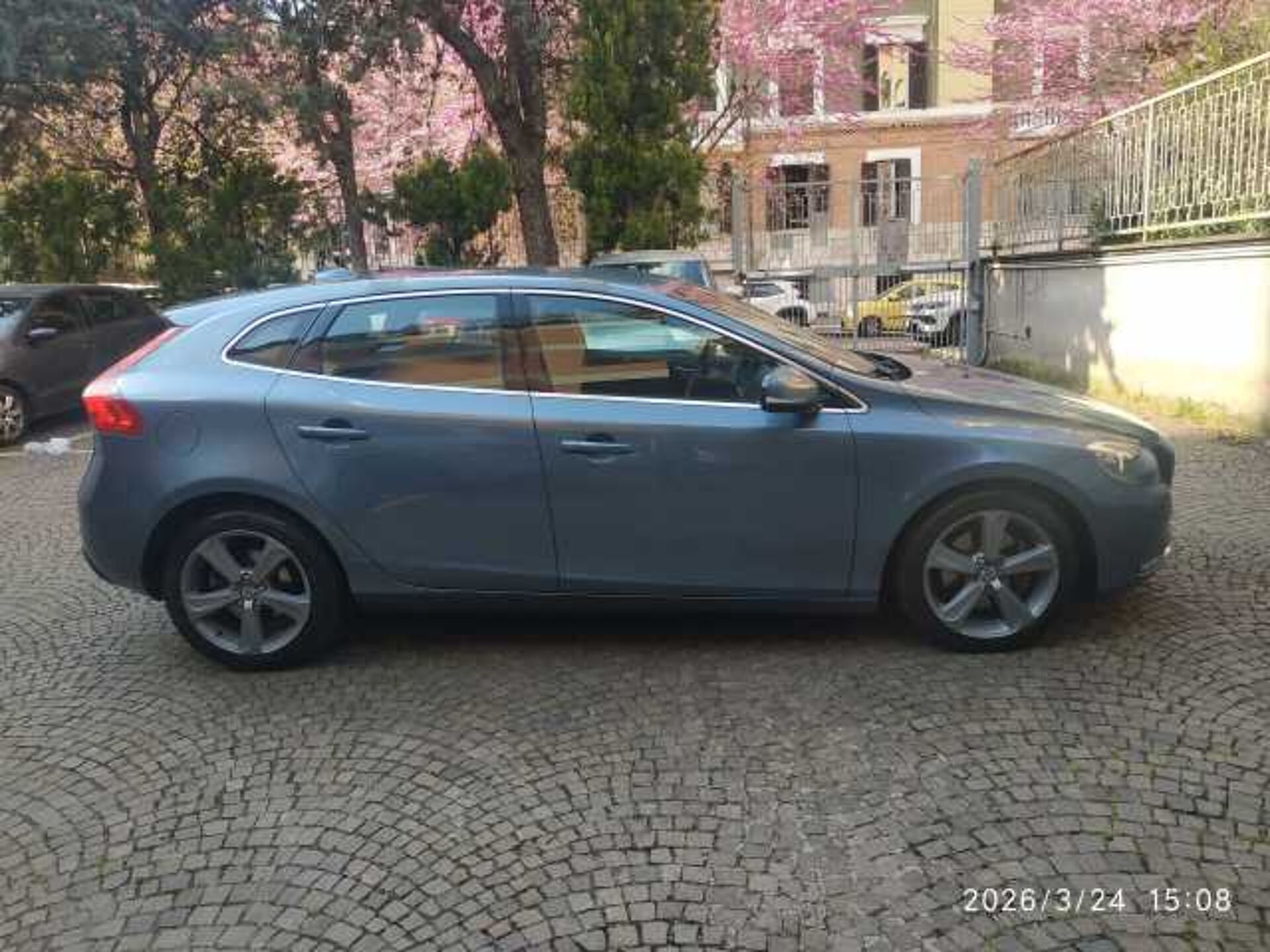 Volvo V40 1.6l - Blu