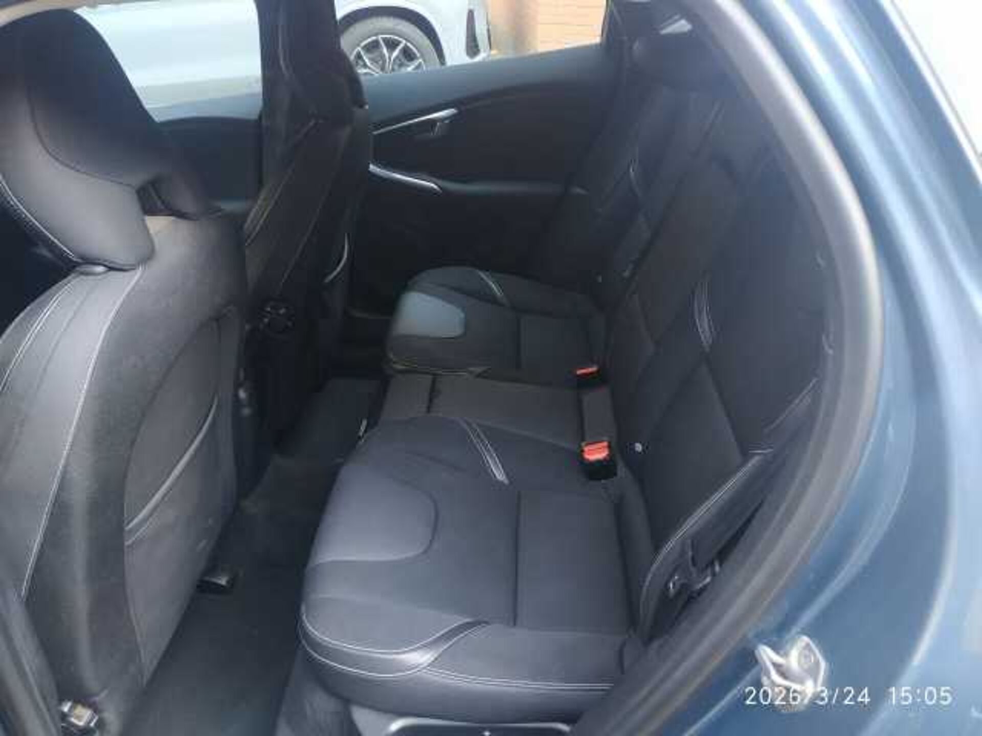 Volvo V40 1.6l - Blu