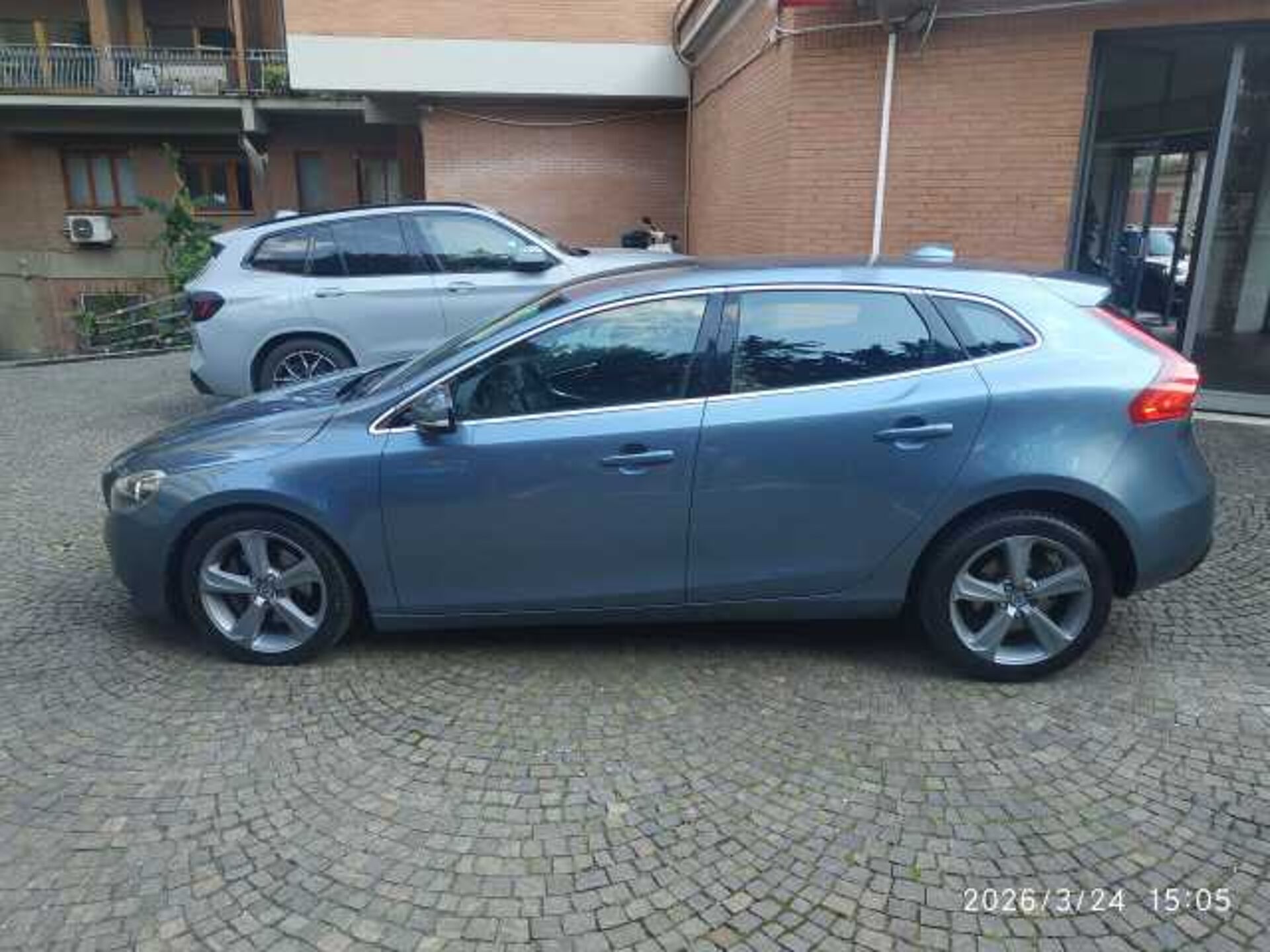 Volvo V40 1.6l - Blu